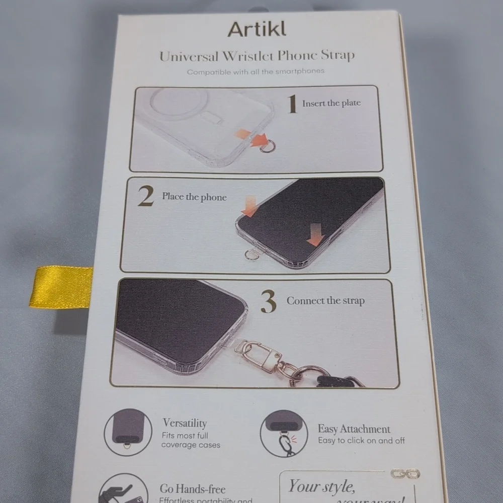 Artikl White & Gold Universal Wristlet Phone Strap